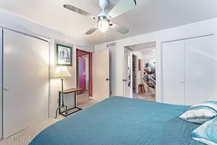 329 S Paseo Tierra, Green Valley, AZ 85614 - Photo 11