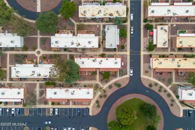 435 S Paseo Lobo #B, Green Valley, AZ 85614 - Photo 33