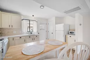 435 S Paseo Lobo, Green Valley, AZ 85614 - Photo 19