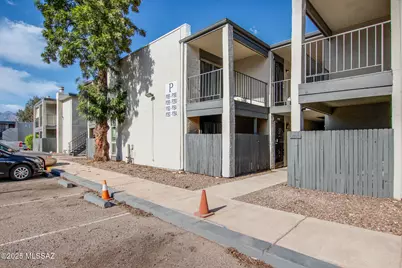 1620 N Wilmot Road #UNIT P283, Tucson, AZ 85712 - Photo 29
