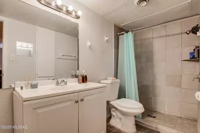 1620 N Wilmot Road #UNIT P283, Tucson, AZ 85712 - Photo 11