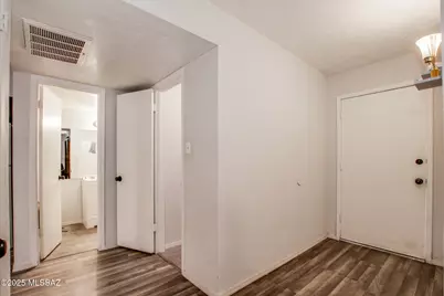 1620 N Wilmot Road #UNIT P283, Tucson, AZ 85712 - Photo 13