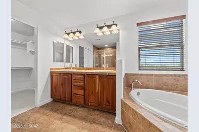 4479 W Crystal Ranch Place, Marana, AZ 85658 - Photo 17