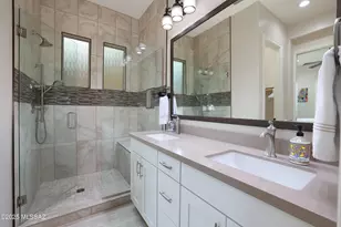 14414 N Mickelson Cyn Ct, Oro Valley, AZ 85755 - Photo 23