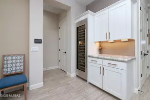 14414 N Mickelson Cyn Ct, Oro Valley, AZ 85755 - Photo 17