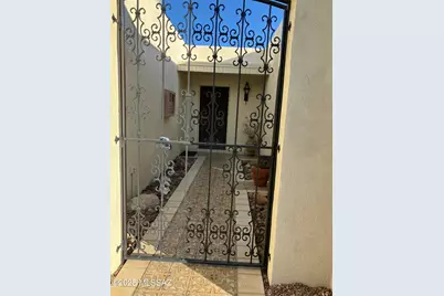 2542 W Casas Drive Drive, Tucson, AZ 85742 - Photo 17