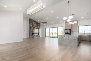 3901 W Ironwood Hill Dr, Tucson, AZ 85745 - Photo 13