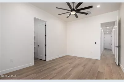 3901 W Ironwood Hill Drive, Tucson, AZ 85745 - Photo 23
