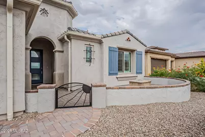 2333 E Copper Valley Way, Green Valley, AZ 85614 - Photo 3