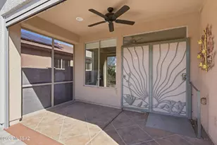 897 N Delacroix Dr, Green Valley, AZ 85614 - Photo 35