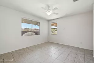 897 N Delacroix Dr, Green Valley, AZ 85614 - Photo 21