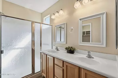 897 N Delacroix Drive, Green Valley, AZ 85614 - Photo 21