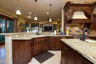 12318 E Summer Trail, Tucson, AZ 85749 - Photo 17