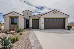 1668 E Comely Ct, Green Valley, AZ 85614 - Photo 3