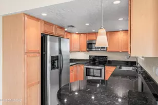 5051 N Sabino Canyon Rd, Tucson, AZ 85750 - Photo 15