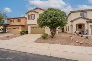 528 E Calle Escora, Sahuarita, AZ 85629 - Photo 1