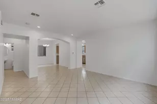 528 E Calle Escora, Sahuarita, AZ 85629 - Photo 5