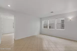 528 E Calle Escora, Sahuarita, AZ 85629 - Photo 7