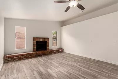 1731 W Newhall Drive, Tucson, AZ 85746 - Photo 11