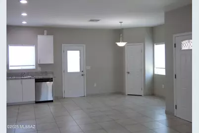 1699 S San Antonio Drive, Tucson, AZ 85713 - Photo 3