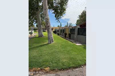 1752 S Ave Sosegado, Tucson, AZ 85710 - Photo 25