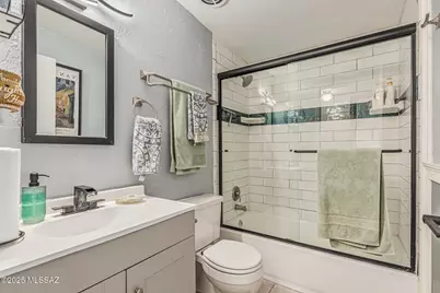 8010 E 18th Place, Tucson, AZ 85710 - Photo 33