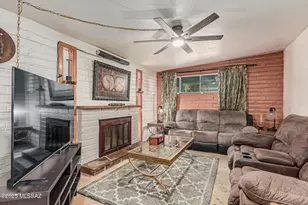 8010 E 18th Pl, Tucson, AZ 85710 - Photo 9