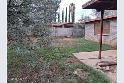 28 E Hawthorne Street, Huachuca City, AZ 85616 - Photo 7