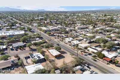 2754 Montezuma Avenue #24B, Tucson, AZ 85712 - Photo 9