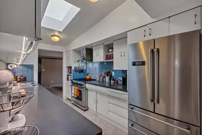 6945 E Arrowhead Place, Tucson, AZ 85715 - Photo 9