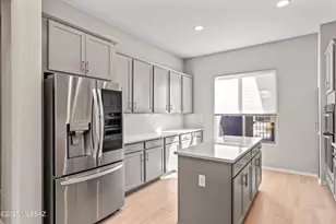 12883 N Geyser Vly St, Oro Valley, AZ 85755 - Photo 11