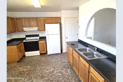 428 Via Encino, Rio Rico, AZ 85648 - Photo 7