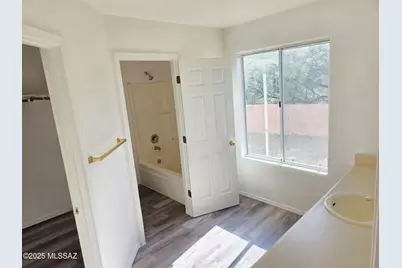 428 Via Encino, Rio Rico, AZ 85648 - Photo 13