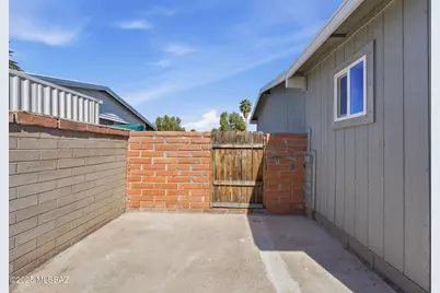 6052 E 17th Street, Tucson, AZ 85711 - Photo 31