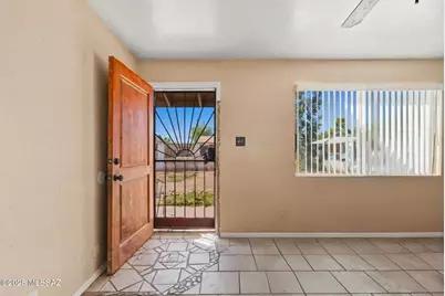 6131 E 28th Street, Tucson, AZ 85711 - Photo 3