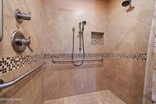 10041 E Rayann Pl, Tucson, AZ 85749 - Photo 25