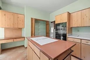 10041 E Rayann Pl, Tucson, AZ 85749 - Photo 19