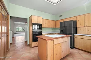 10041 E Rayann Pl, Tucson, AZ 85749 - Photo 21