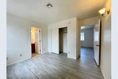 1701 N 6th Avenue, Tucson, AZ 85705 - Photo 7