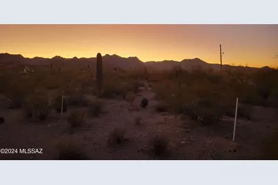 2929 Sunrock Lane, Tucson, AZ 85745 - Photo 5