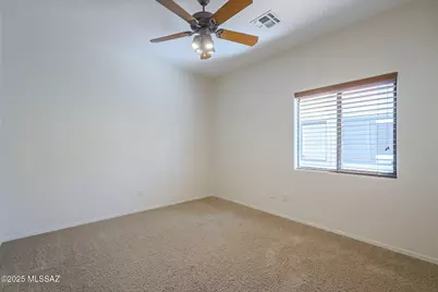 7466 W Crimson Ridge Drive, Tucson, AZ 85743 - Photo 31