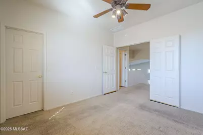 7466 W Crimson Ridge Drive, Tucson, AZ 85743 - Photo 27