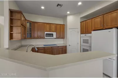 742 Via Vanilla, Rio Rico, AZ 85648 - Photo 7