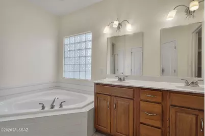 742 Via Vanilla, Rio Rico, AZ 85648 - Photo 17