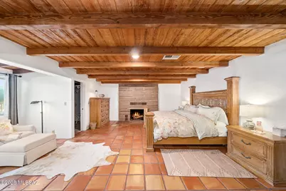 8959 E Woodland Road, Tucson, AZ 85749 - Photo 13