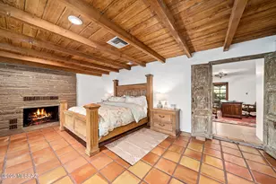 8959 E Woodland Rd, Tucson, AZ 85749 - Photo 15