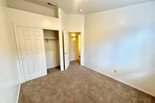 6070 N Panorama Park Dr, Tucson, AZ 85704 - Photo 19