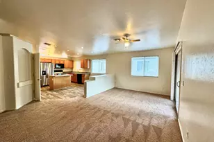 6070 N Panorama Park Dr, Tucson, AZ 85704 - Photo 15