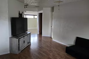 734 S Hermosa Dr, Benson, AZ 85602 - Photo 5