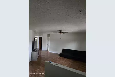 734 S Hermosa Drive, Benson, AZ 85602 - Photo 3